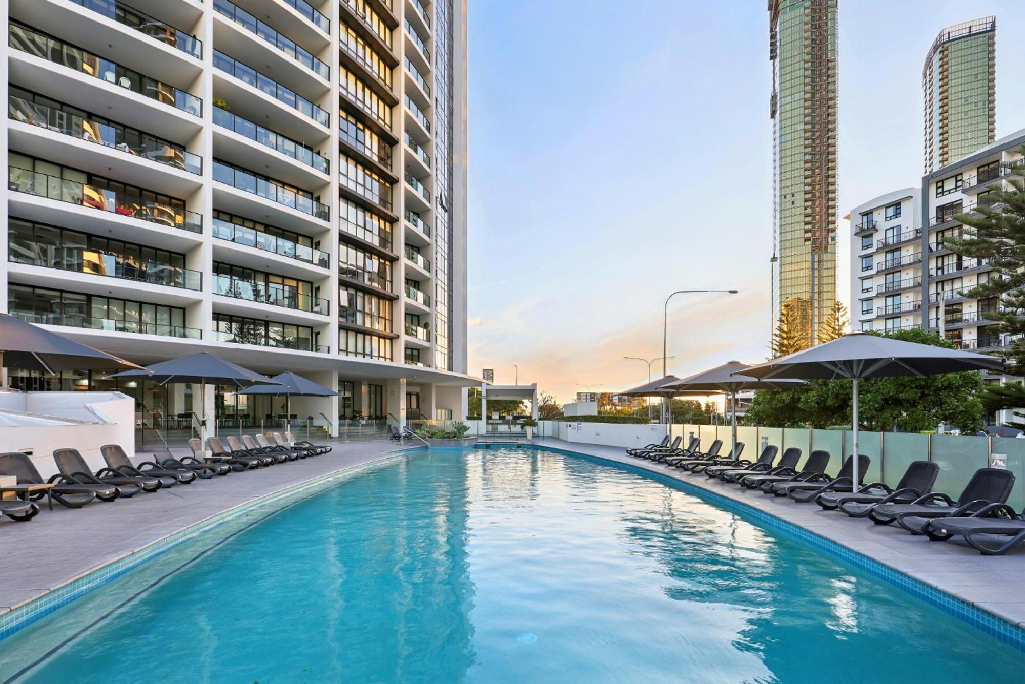 Ocean View 3-Bed With Gym, Pool, Sauna & Parking Gold Coast Bagian luar foto
